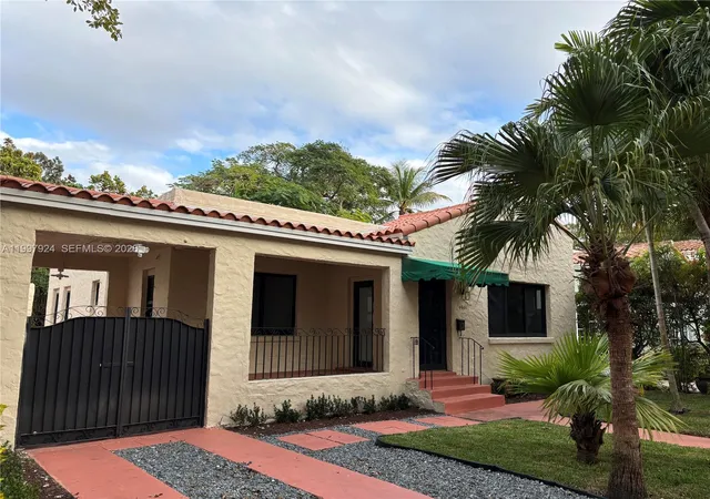 10th image of 1231 Lisbon St, Coral Gables, FL 33134 | MLS# A11997924