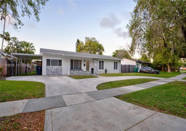 Homes for sale in Cutler Bay, FL | 9311 Sterling Dr, Cutler Bay, FL 33157 | MLS# A11998058
