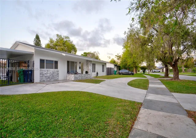 Homes for sale in Cutler Bay, FL | 9311 Sterling Dr, Cutler Bay, FL 33157 | MLS# A11998058