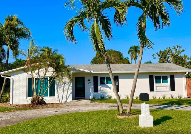 Photo 1 of Single family home for sale at 2809 Sw 46th Street, Fort Lauderdale, FL 33312 | MLS# B26013381 | Listing updated on 2026-09-23