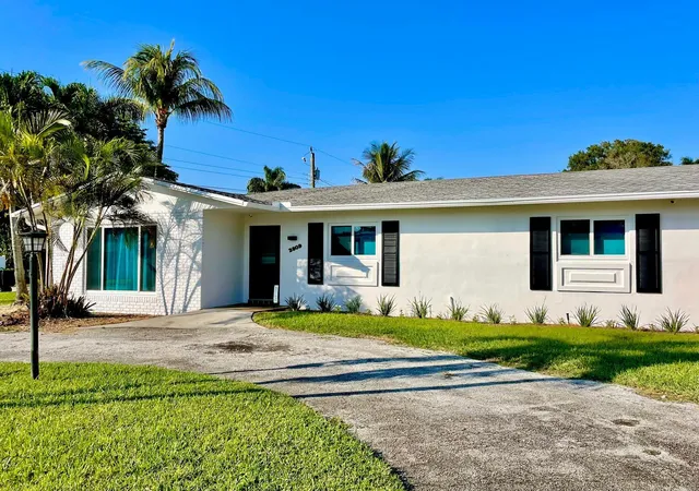 Photo 2 of Single family home for sale at 2809 Sw 46th Street, Fort Lauderdale, FL 33312 | MLS# B26013381 | Listing updated on 2026-09-23