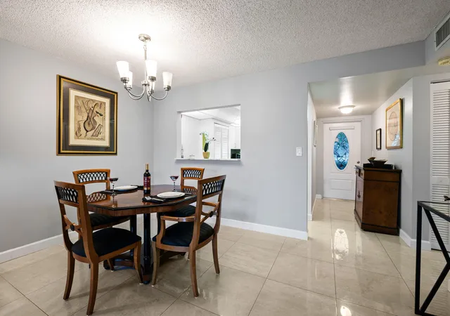 Homes for sale in Sunrise, FL | 9330 Sunrise Lakes Blvd #104, Sunrise, FL 33322 | MLS# B26013450