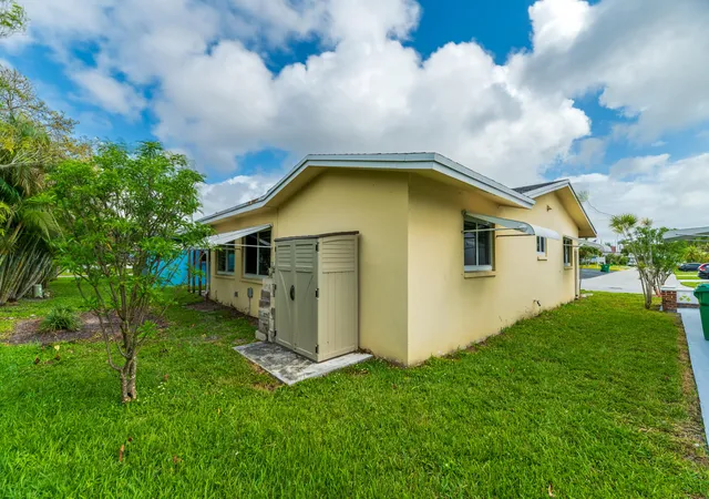 Homes for sale in Tamarac, FL | 4812 Nw 49th Dr, Tamarac, FL 33319 | MLS# B26013588