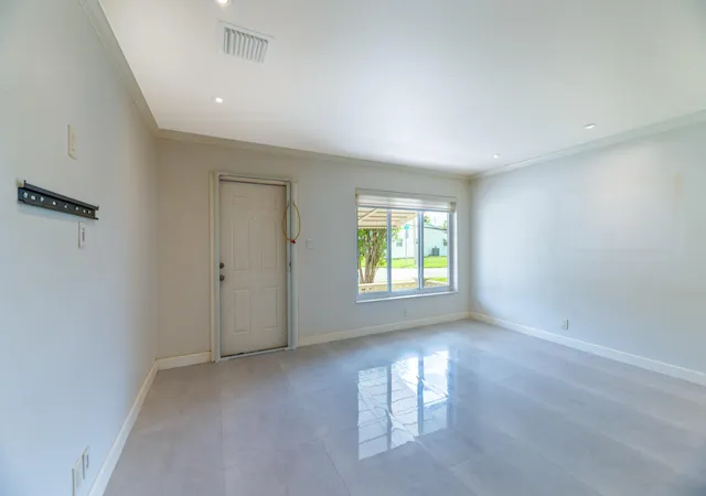 Homes for sale in Tamarac, FL | 4812 Nw 49Th Dr, Tamarac, FL 33319 | MLS# B26013588