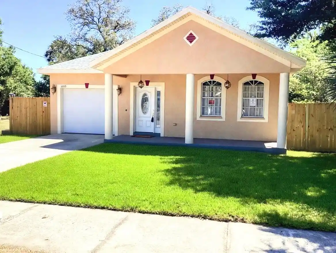 Single family home for sale at 3809 N Whittier St, Tampa, FL 33619 | MLS# B26013638