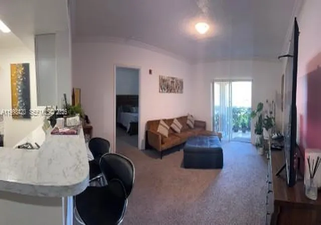 4th image of 200 Sw 117Th Ter, Pembroke Pines, FL 33025