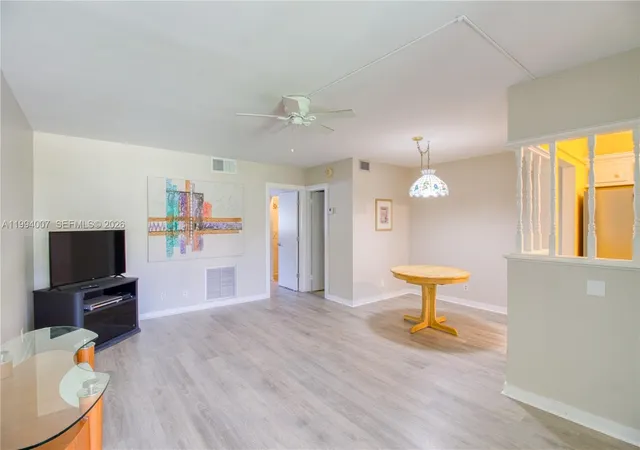 Homes for sale in Deerfield Beach, FL | 804 Se 7Th St #107, Deerfield Beach, FL 33441 | MLS# A11994007