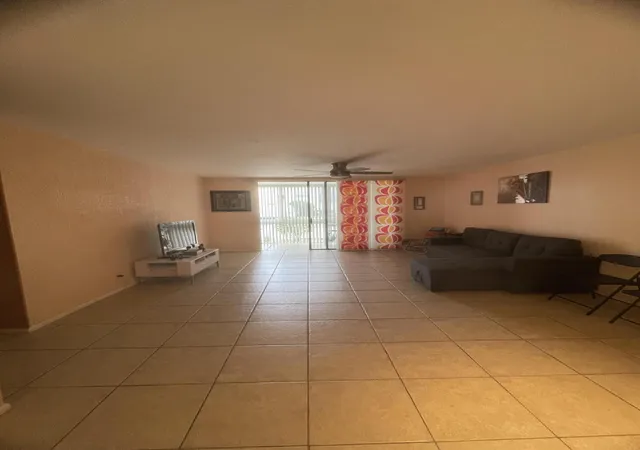 Homes for sale in Lauderdale Lakes, FL | 2821 Somerset Drive, Lauderdale Lakes, FL 33311 | Houzeo