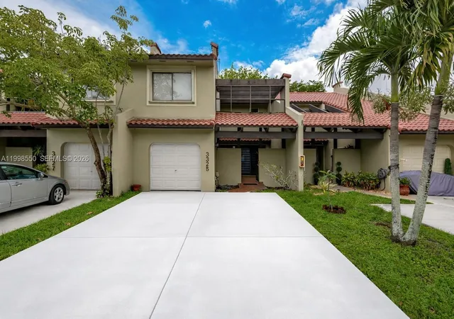 2nd image of 3325 Torremolinos Ave #C44, Doral, FL 33178 | MLS# A11998550