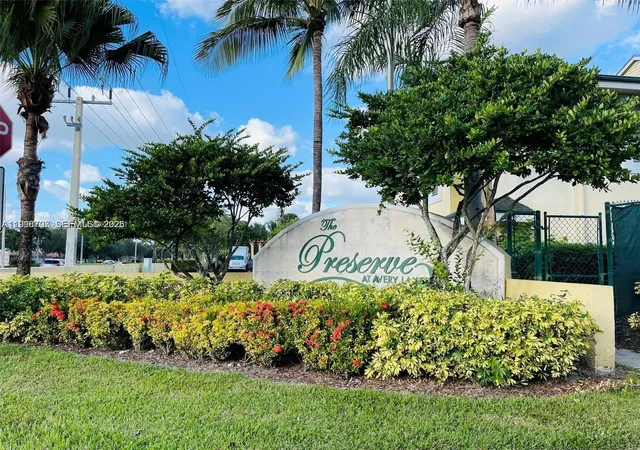 Homes for sale in Sunrise, FL | 8719 Nw 39th St #8719, Sunrise, FL 33351 | MLS# A11998707