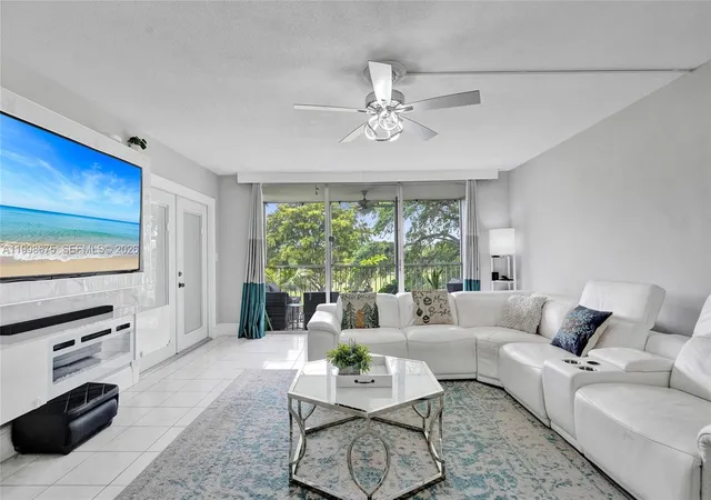 Homes for sale in Pompano Beach, FL | 2651 S Course Dr #410, Pompano Beach, FL 33069 | MLS# A11998675