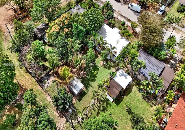 40th image of 105 Nw 7th Ave, Homestead, FL 33030 | MLS# A11998162