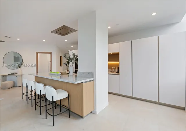 4th image of 1135 103Rd St #203, Bay Harbor Islands, FL 33154 | MLS# A11997959