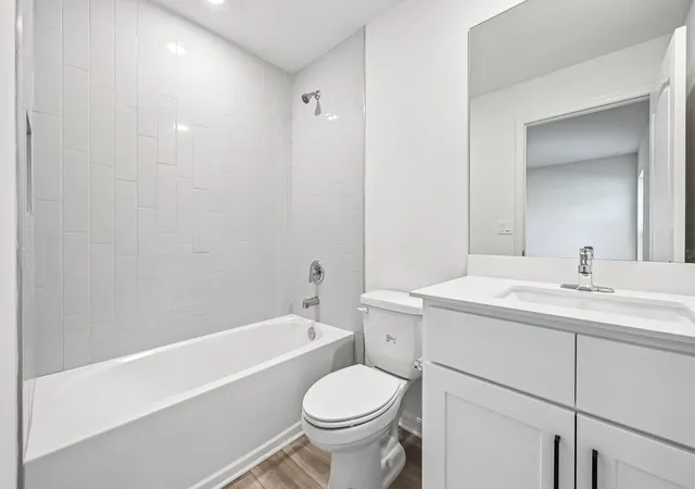 Photo 4 of Single family home for sale at 5717 Palm Dr, Fort Pierce, FL 34982 | MLS# B26013931 | Listing updated on 2026-10-01