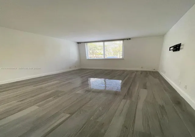 5th image of 9143 Sw 77Th Ave #B105, Miami, FL 33156 | MLS# A11998963