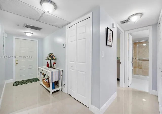 5th image of 3503 Oaks Wy, Pompano Beach, FL 33069
