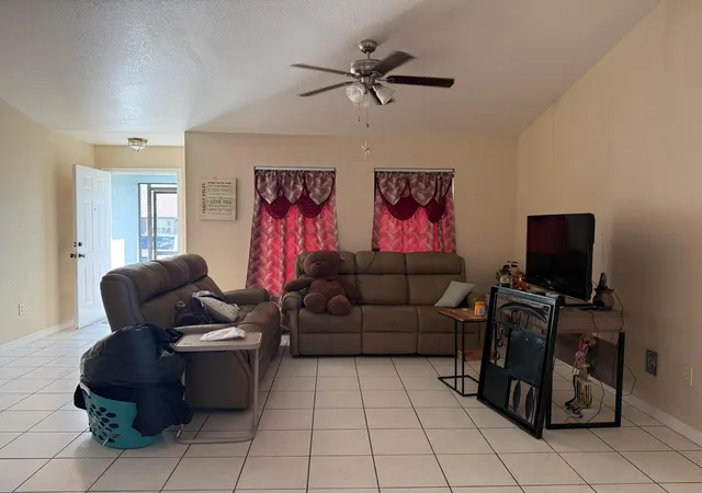 Photo 3 of Single family home for sale at 319 SE 27th Street, Cape Coral, FL 33904 | MLS# B26014015 | Listing updated on 2026-10-08