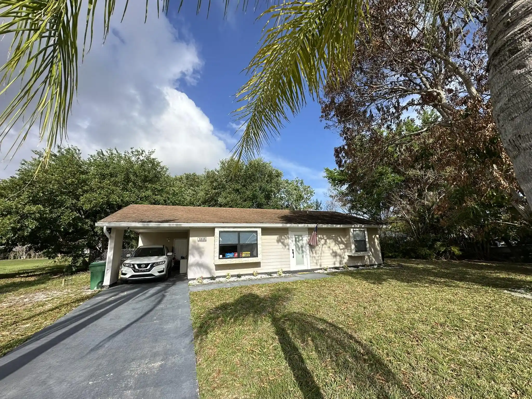 Photo 1 of Single family home for sale at 1818 Se Vesthaven Ct, Port Saint Lucie, FL 34952 | MLS# B26014014 | Listing updated on 2026-09-23