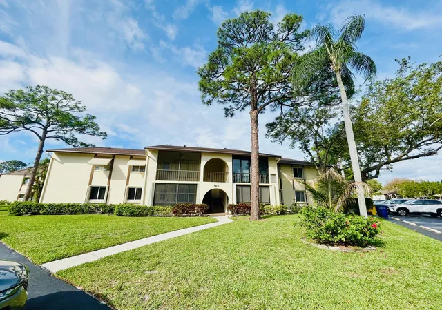 Homes for sale in Greenacres, FL | 140 Lake Pine Cir #A-1, Greenacres, FL 33463 | MLS# B26014089