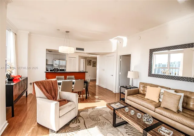 2nd image of 19501 W Country Club Dr #1014, Aventura, FL 33180 | MLS# A11999196