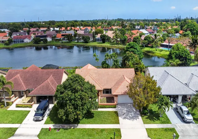Homes for sale in Boynton Beach, FL | 9501 Majestic Wy, Boynton Beach, FL 33437 | MLS# B26014219