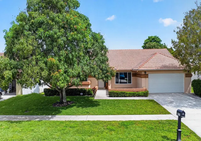 Homes for sale in Boynton Beach, FL | 9501 Majestic Wy, Boynton Beach, FL 33437 | MLS# B26014219