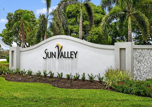 Homes for sale in Boynton Beach, FL | 9501 Majestic Wy, Boynton Beach, FL 33437 | MLS# B26014219