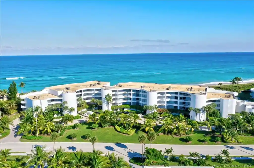 Condo for sale at 2001 SE Sailfish Point Blvd #117, Stuart, FL 34996 | MLS# M20055217
