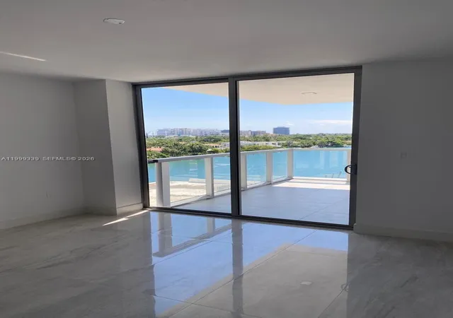 4th image of 9521 E Bay Harbor Dr #605, Bay Harbor Islands, FL 33154 | MLS# A11999339