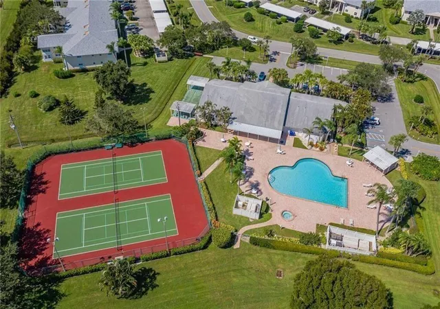 Homes for sale in Vero Beach, FL | 700 Lake Orchid Cir #209, Vero Beach, FL 32962 | MLS# B26014432