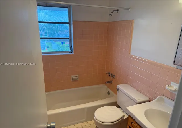 10th image of 3881 W Flagler St #319, Coral Gables, FL 33134 | MLS# A11999561