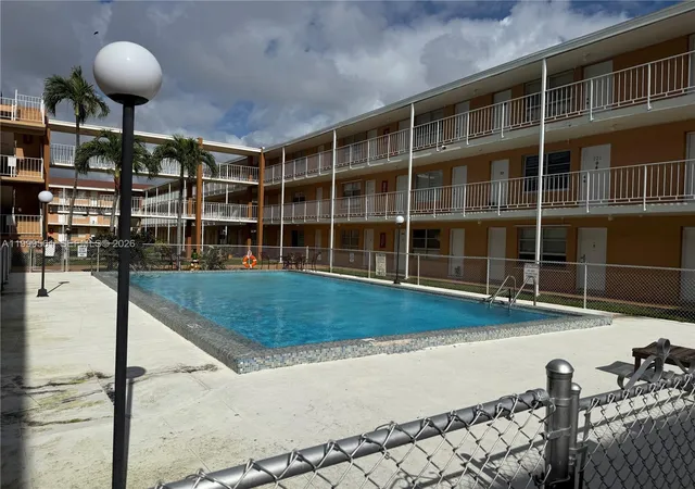 3rd image of 3881 W Flagler St #319, Coral Gables, FL 33134 | MLS# A11999561