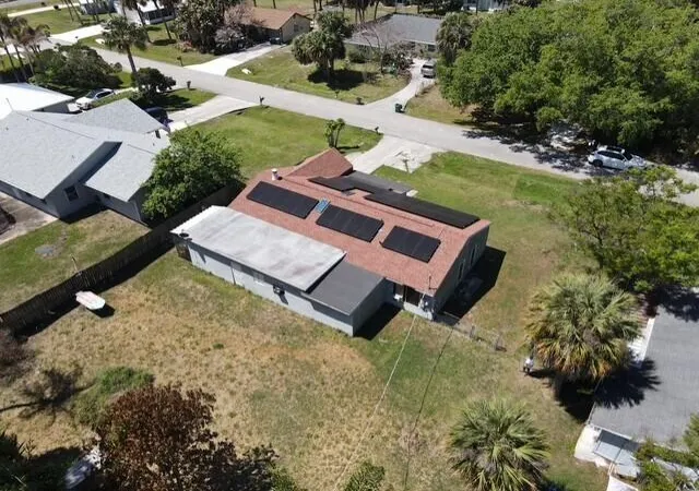 Photo 3 of Single family home for sale at 4904 Myrtle Dr, Fort Pierce, FL 34982 | MLS# B26014536 | Listing updated on 2026-09-23