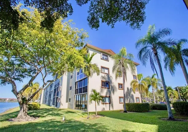 Photo 3 of Condo for sale at 1400 Sw 131st Way #408q, Pembroke Pines, FL 33027 | MLS# B26014545 | Listing updated on 2026-09-23