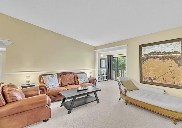 5th image of 1109 Duncan Cir #202, Palm Beach Gardens, FL 33418 | MLS# B26014557