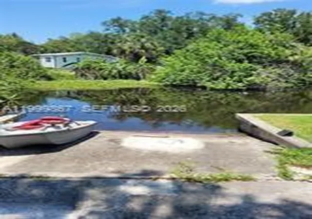 26th image of 1104 Gulf St, Moore Haven, FL 33471 | MLS# A11999867