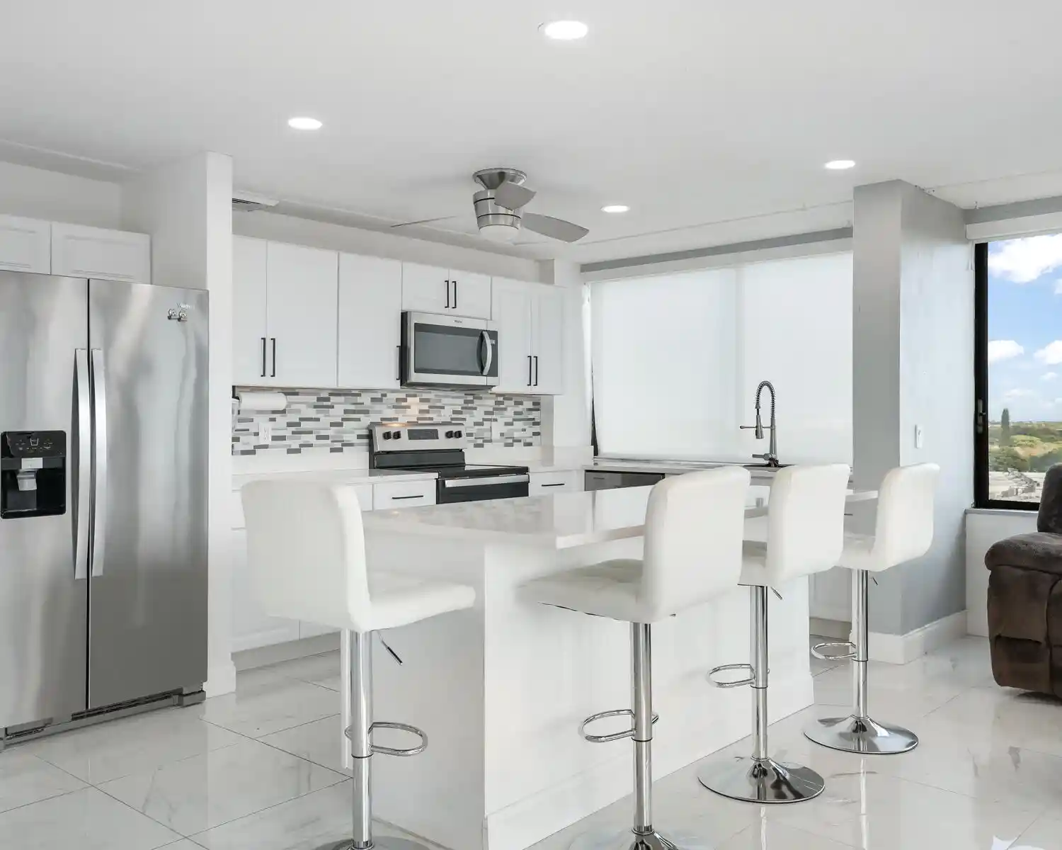Photo 1 of Condo for sale at 1500 Presidential Way #806, West Palm Beach, FL 33401 | MLS# B26014771 | Listing updated on 2026-09-23