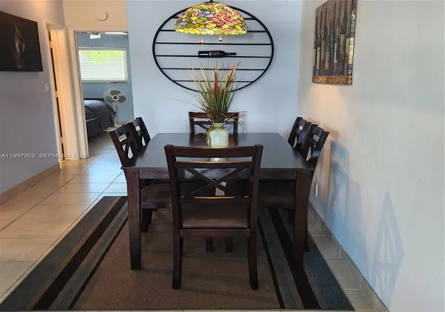4th image of 2170 Ne 51St Ct #A25, Fort Lauderdale, FL 33308 | MLS# A11997903