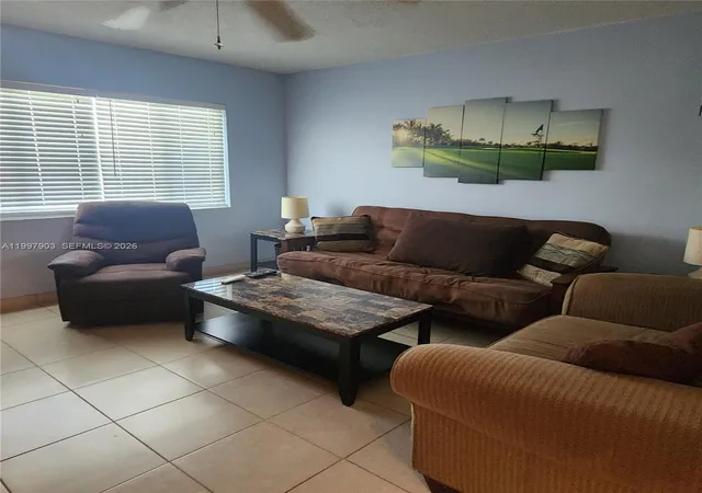 5th image of 2170 Ne 51St Ct #A25, Fort Lauderdale, FL 33308 | MLS# A11997903