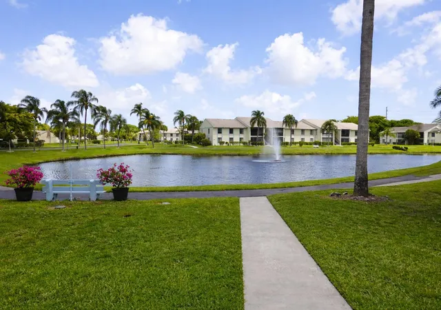 2nd image of 1118 Green Pine Blvd #B1, West Palm Beach, FL 33409 | MLS# B26014950