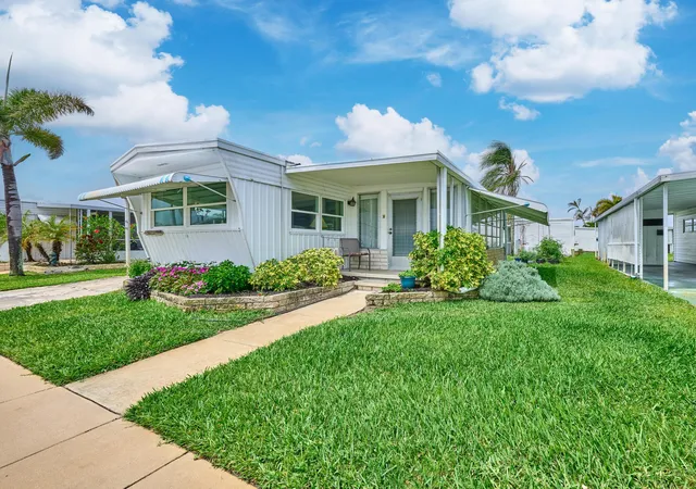 Photo 1 of Manufactured home for sale at 4300 Se Saint Lucie Blvd #123, Stuart, FL 34997 | MLS# B26014954 | Listing updated on 2026-09-24