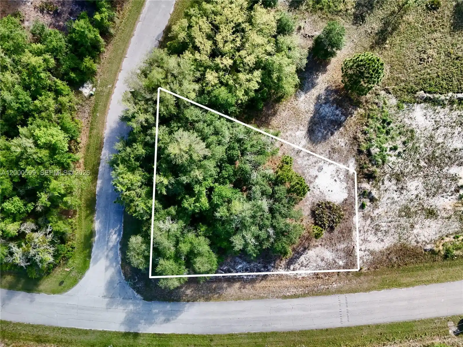Photo 1 of Land for sale at 634 Mediterranean, Kissimmee, FL 34759 | MLS# A12000509 | Listing updated on 2026-09-23