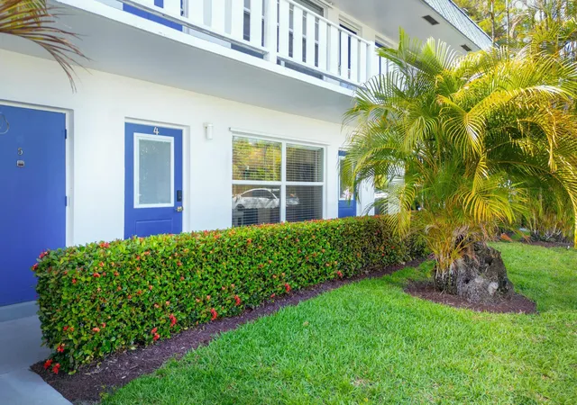 2nd image of 2929 Se Ocean Blvd #E4, Stuart, FL 34996 | MLS# B26015094