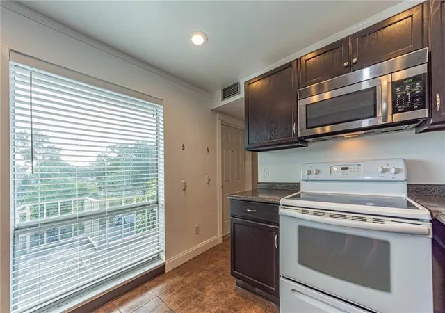 Homes for sale in Vero Beach, FL | 1555 14Th Ave, Vero Beach, FL 32960