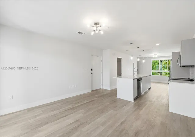 Homes for sale in Miami, FL | 2505 Ne 193rd St #4215, Miami, FL 33180 | MLS# A12000285