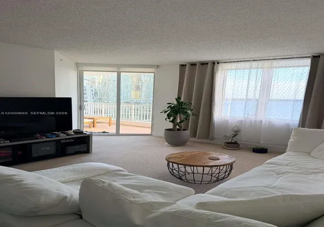 3rd image of 701 Brickell Key Blvd #1501, Miami, FL 33131 | MLS# A12000665