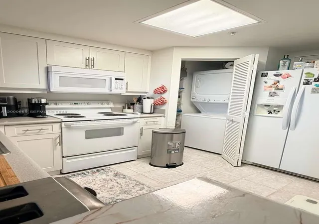 4th image of 701 Brickell Key Blvd #1501, Miami, FL 33131 | MLS# A12000665