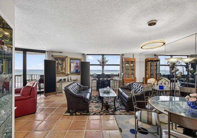3rd image of 5420 N Ocean Dr #1201, Singer Island, FL 33404 | MLS# B26015225
