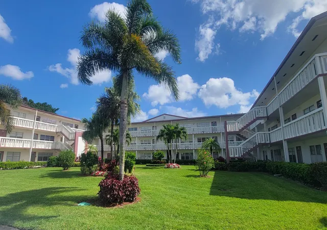 Homes for sale in Boca Raton, FL | 613 Fanshaw, Boca Raton, FL 33434 | MLS# B26015236