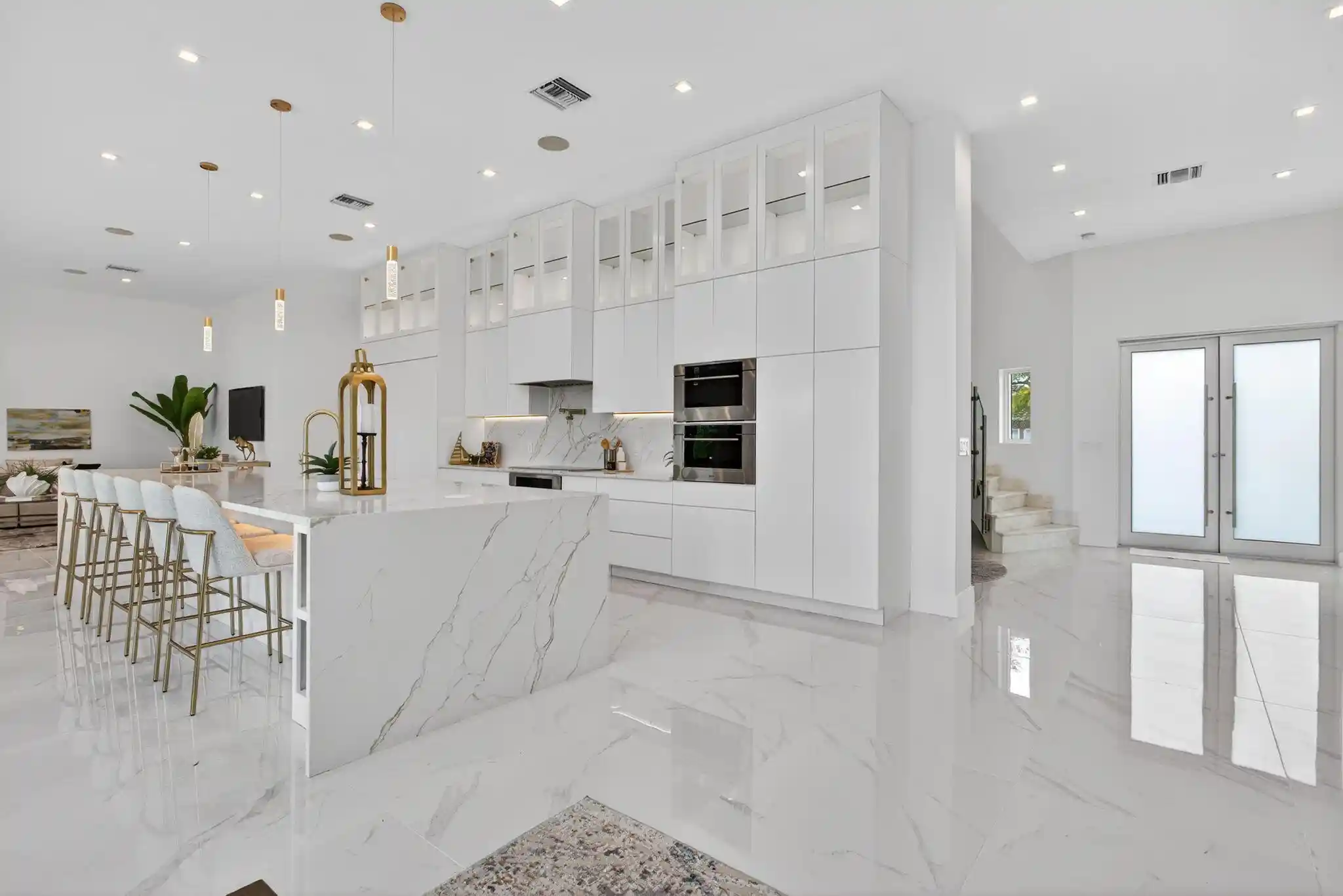 Photo 1 of Mansion for sale at 2641 Ne 48th Street, Lighthouse Point, FL 33064 | MLS# B26015239 | Listing updated on 2026-10-27